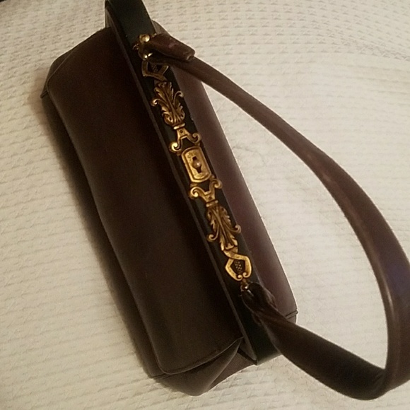 Purses - Picture 3 of 5